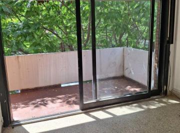 Departamento · 61m² · 3 Ambientes · Depto 3 Amb Fte, Bcon, Toil 69 m² - Pque Chacabuco