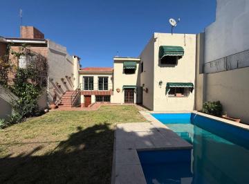 Casa de 7 ambientes, Córdoba · Alquiler Casa 4/5 Dorm. Cerro de Las Rosas Patio/ Pileta - Dependencia