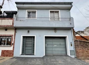 PH · 90m² · 3 Ambientes · 1 Cochera · Casa en Jose León Suarez