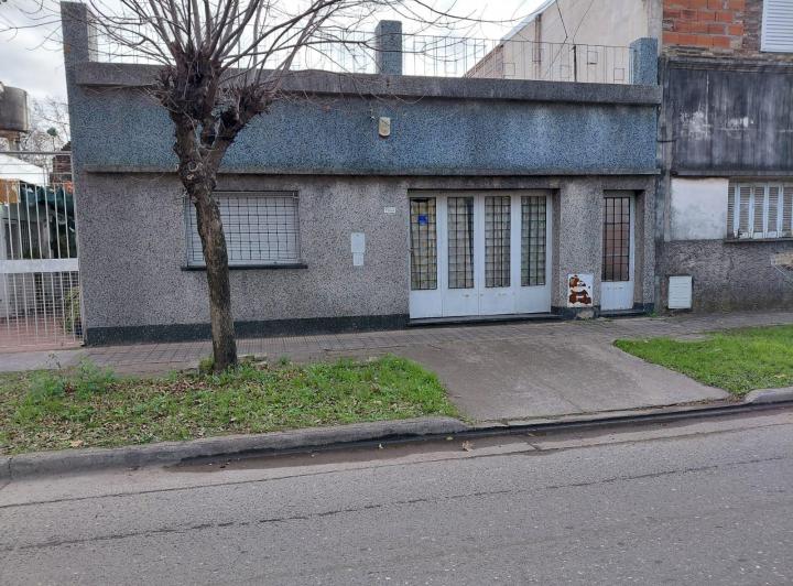 Casa · 150m² · 2 Dormitorios