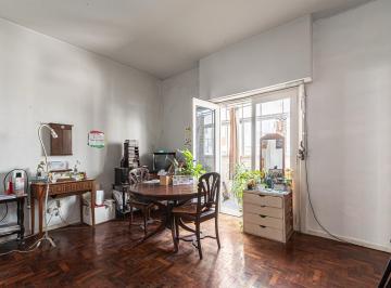 PH · 53m² · 3 Ambientes · Venta PH 2 Ambientes y Medio! Luminoso - Bajas Expensas - Apto Credito - Permuta - Caballito - Caba