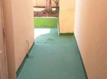 PH de 3 ambientes, Quilmes · Casa PH en Venta Apta Crédito - 3 Amb | Garage, Patio y Fondo Libre