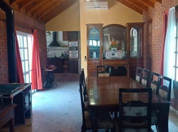 Casa de 4 ambientes, Pilar · Casa de 4 Amb - B° C°las Segundas Colinas - Cerca de La Ruta 25 - 1600 m² Totales