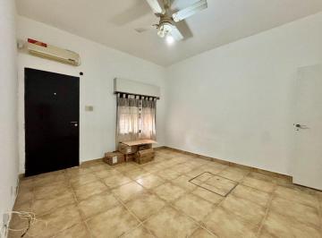 PH · 45m² · 2 Ambientes · 1 Cochera · Venta PH 2 Ambientes en San Justo