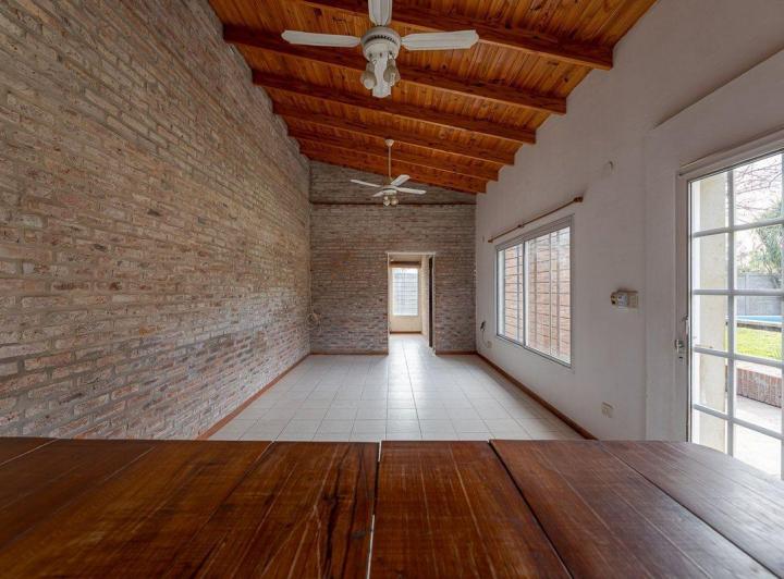 Casa · 70m² · 2 Ambientes