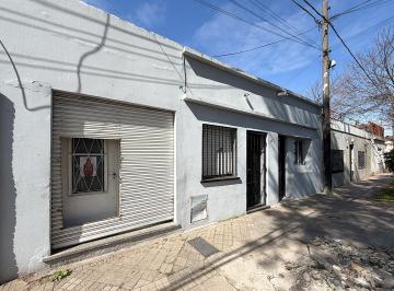Casa · 80m² · 5 Ambientes · Venta / Permuta Casa 3 Dorm. y Local Comercial Al Frente, Barrio Belgrano, Rosario