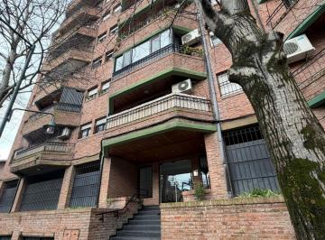 Departamento · 69m² · 3 Ambientes · 1 Cochera · Departamento 3 Ambientes en Venta en Beccar.
