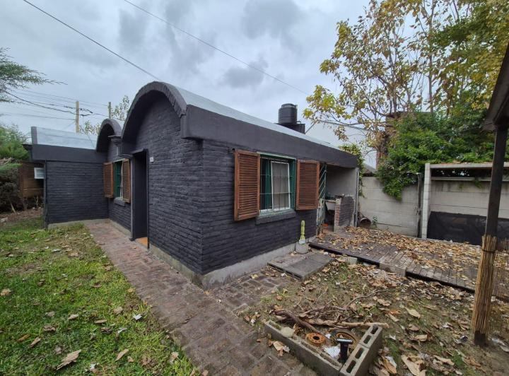 Casa · 83m² · 3 Dormitorios · 1 Cochera