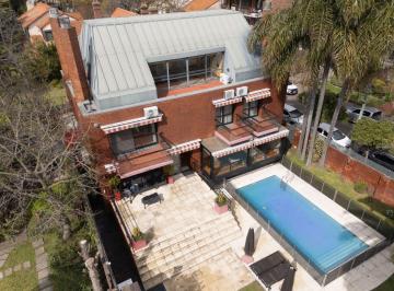 Casa de 8 ambientes, Vicente López · Exclusiva Residencia de Alta Categoría en Venta - Olivos - Entorno Quinta Presidencial