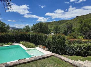 Casa de 4 ambientes, La Calera · Casa en Venta en Country La Cuesta, La Calera - 3 Dorm., Pileta y Cochera Doble