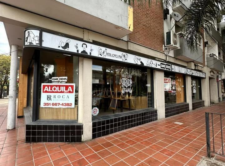 Local comercial · 220m² · 6 Ambientes