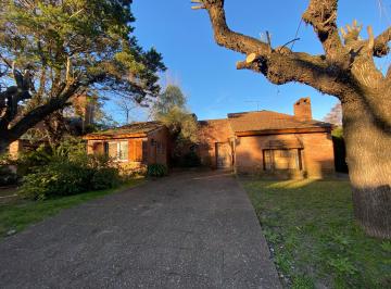Casa de 6 ambientes, Pilar · Casa en Venta de 3 Dorm con Pileta en Campo Chico