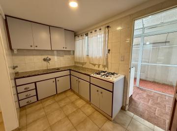 Departamento · 101m² · 4 Ambientes · 1 Cochera · Departamento de 4 Ambientes a La Calle, con Cochera, en Venta, Plaza Mitre, Mar del Plata.