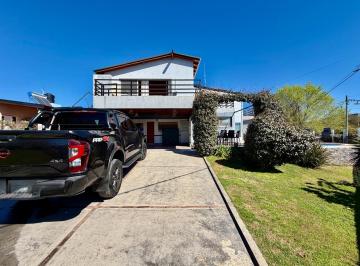 Casa · 391m² · 5 Dormitorios · 4 Cocheras · Dos Casas en Venta en Barrio Cerrado Lomas del Rey, Mayu Sumaj