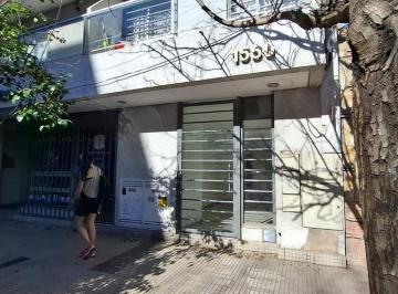 Local comercial · 30m² · 1 Ambiente · Expensas Bajas - Local S/ Gas - 30 m² - Muy Luminoso - Buena Ubicacion