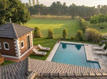vista suite n 2 p.alta · Casa en Venta en Campo Chico Counrtry Club 5 Ambientes