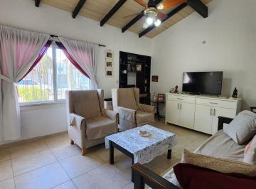 Casa de 3 ambientes, Miramar · Excepcional Chalet en Miramar