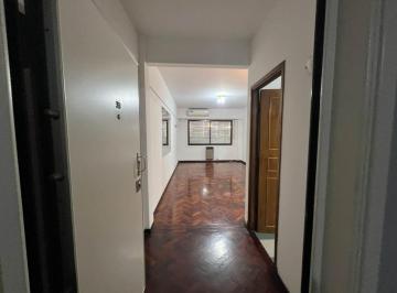 Departamento · 68m² · 3 Ambientes · Venta Departamento Flores 3 Ambientes