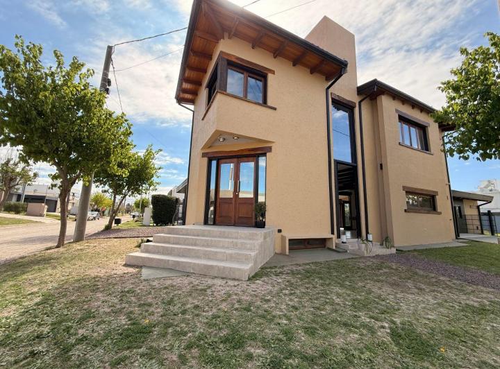 Casa en venta en Tejas del Sur 3 · 2 ambientes