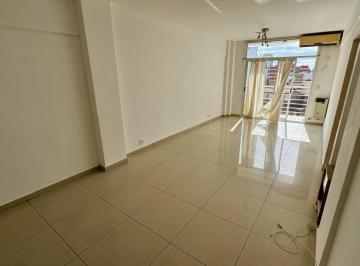 Departamento de 3 ambientes, Caballito · 3 Ambiente Semi Piso Super Luminoso