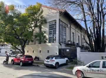 Edificio · 990m² · 3 Cocheras · Edificio Comercial en Chacarita