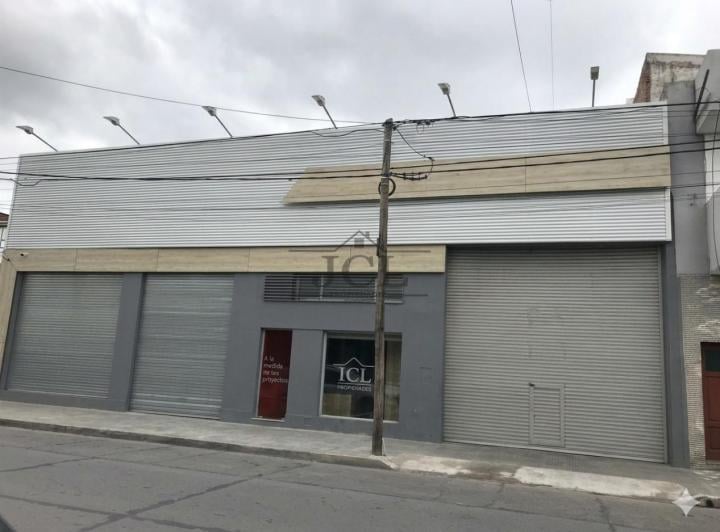Bodega-Galpón · 300m²