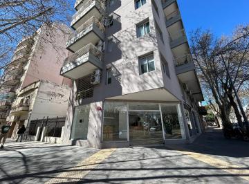 Local comercial · 172m² · Locales - en Esquina - Parque Chas, Capital Federal