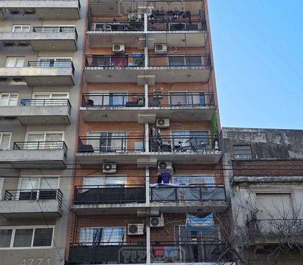 Departamento · 45m² · 2 Ambientes · 1 Cochera