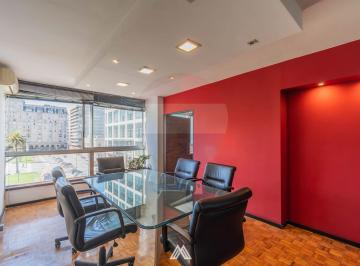Departamento · 90m² · 4 Ambientes · 1 Cochera · Venta Apto Ciudad Vieja 3 Dorm. y Garaje