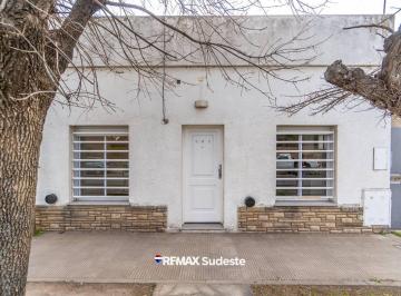 PH · 33m² · 3 Ambientes · Venta Departamento Al Frente de 2 Dorm.