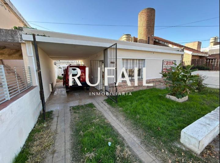 Casa · 65m² · 3 Ambientes · 1 Cochera