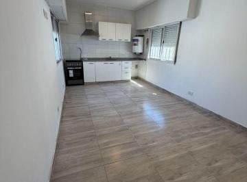 Departamento de 1 ambiente, La Matanza · Monoambiente en Alquiler en Villa Madero, Cercano a Av Crovara, Semi Nuevo