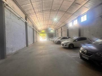 Local comercial · 568m² · 26 Cocheras · Venta de Galpon en Barrio Alta Cordoba. (Fragueiro y Gongora). Cordoba