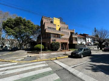 Departamento de 4 ambientes, Villa Devoto · Piso 4 Amb con Dos Cocheras Fijas, Directas y Dependencia