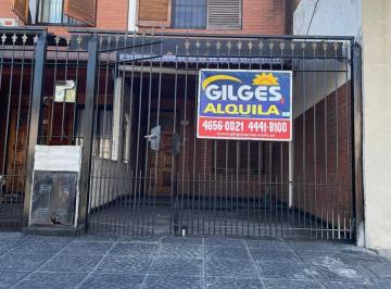 Departamento · 75m² · 3 Ambientes · 1 Cochera · Duplex 3 Amb C Patio y Cochera en Ramos Mejia