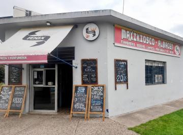Local comercial · 58m² · 1 Ambiente · 1 Cochera · Oportunidad Inversores! Venta de Local con Garage y Lote de Terreno, Ituzaingo Norte!