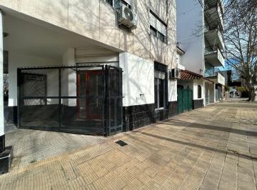 Local comercial · 22m² · 2 Ambientes · Consultorio/local en Venta. (Calle 32 y 5)
