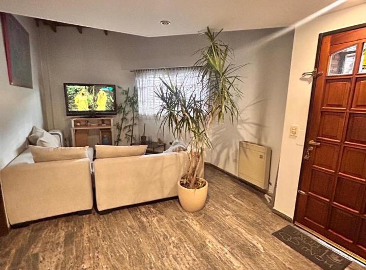 Casa · 202m² · 4 Ambientes · 1 Cochera
