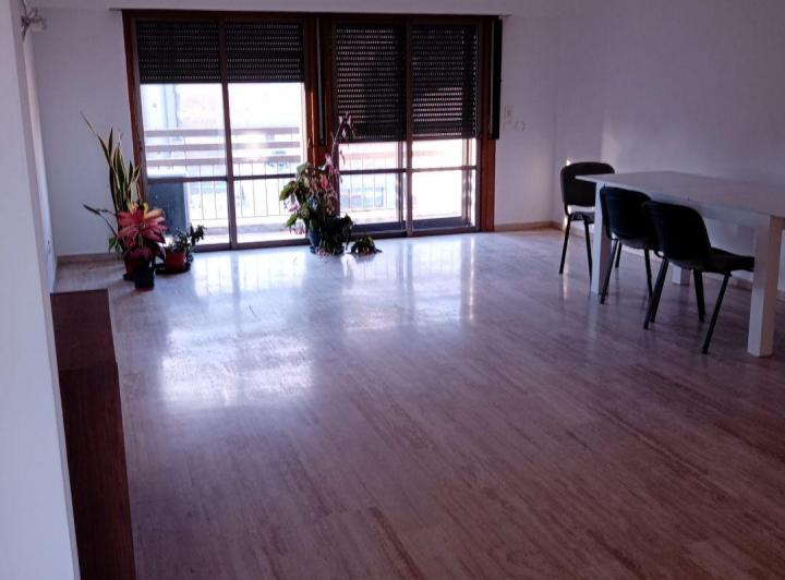 Departamento · 146m² · 5 Ambientes · 1 Cochera