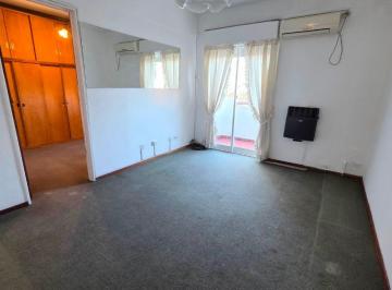 Departamento de 2 ambientes, Mataderos · Depto 2 Amb. Alquiler. Mataderos