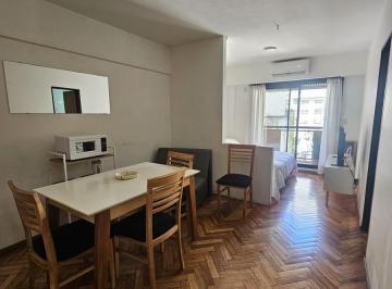Departamento · 27m² · 1 Ambiente · Monoambiente Amoblado con Balcón en Recoleta - Opción Temporal