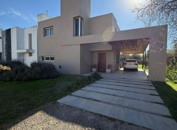 Casa de 1 ambiente, Río Ceballos · Casa en Alquiler - B° Villa Catalina