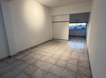 Departamento de 1 ambiente, La Matanza · Alquiler de Amplio Monoambiente Divisible Sobre Av Crovara Al 800 Villa Madero