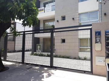 Departamento · 81m² · 3 Ambientes · 1 Cochera · Alquiler Departamento 3 Ambientes con Cochera Ituzaingo