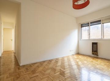 Departamento · 52m² · 3 Ambientes · Departamento 3 Ambientes con Balcon en Venta en Belgrano