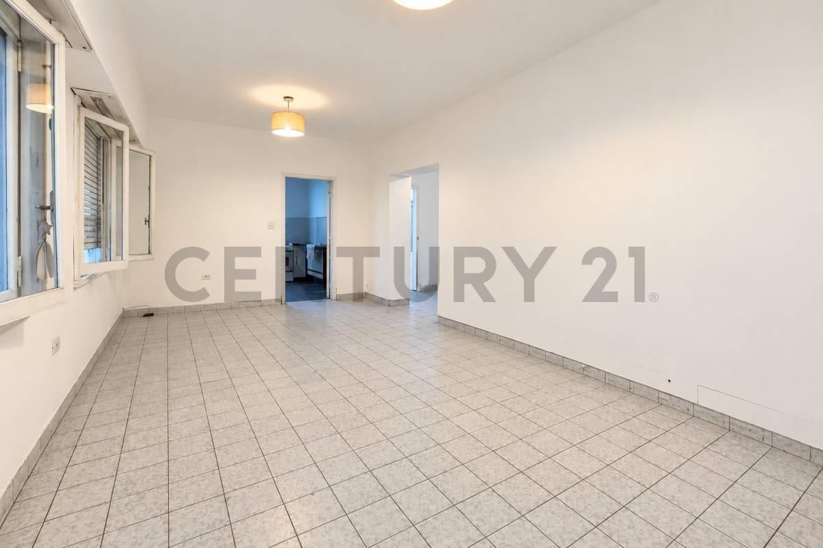 PH 3 amb, 94m² con cochera y patio — San José