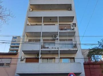 Departamento · 62m² · 3 Ambientes · 1 Cochera · Departamento 3 Ambientes con Balcón y Cochera Fija