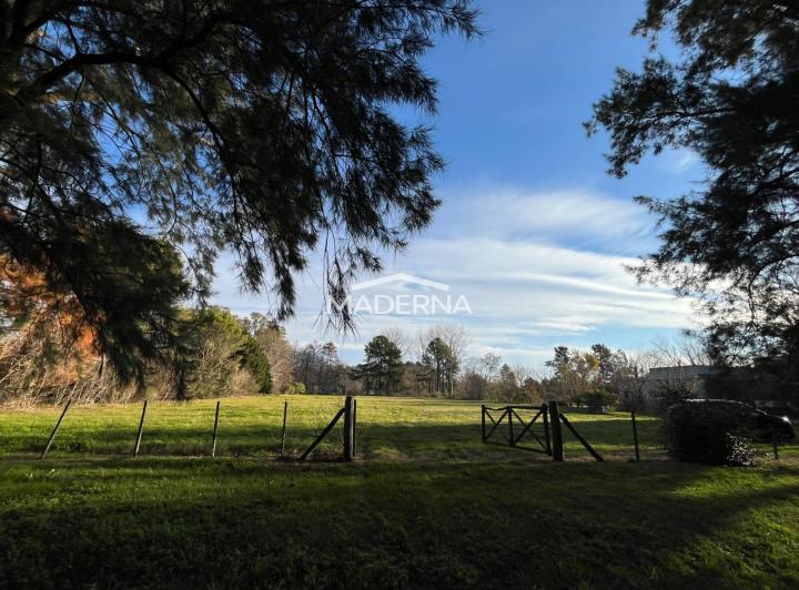 Terreno · 4495m²