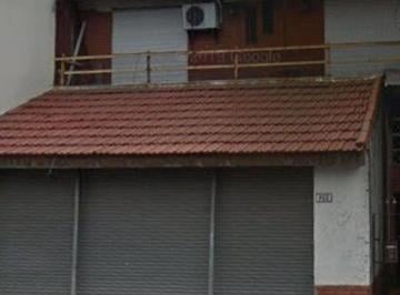 Departamento de 5 ambientes, La Matanza · Venta en Block Dos Departamentos de 2 y 3 Ambientes Local Comercial Ramos Mejia