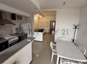Departamento · 50m² · 2 Ambientes · Exclusivo Semipiso Al Frente | 2 Ambientes y Medio | Balcón con Parrilla | Vista Abierta | Apto Créd